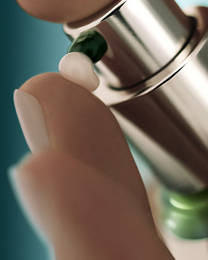 The Lifting Firming Serum
